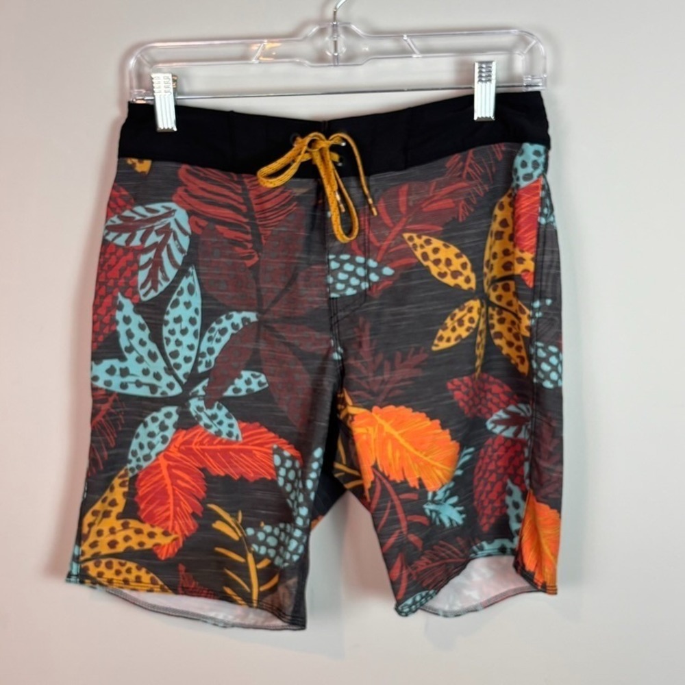 Billabong Platinum X Sundays Mens Floral Tropical Board shorts sz 28 Hawaiian